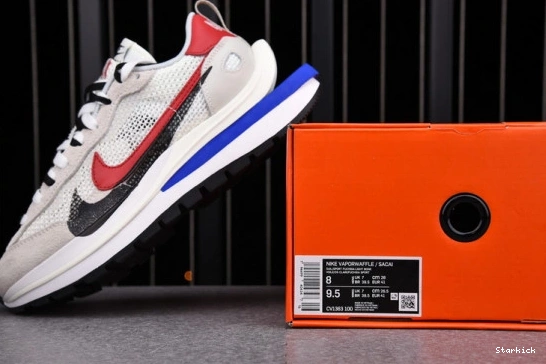 Royal Fuchsia Game Nike CV1363-100 sacai Vaporwaffle  Sport 1112